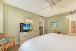 5920 Midnight Pass Rd, Sarasota, FL 34242 - Photo 20