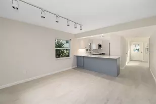 6750 Gulf of Mexico Dr, Longboat Key, FL 34228 - Photo 10