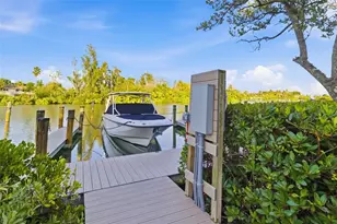 6750 Gulf of Mexico Dr, Longboat Key, FL 34228 - Photo 30