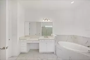 6927 Indus Valley Cir, Parrish, FL 34219 - Photo 30