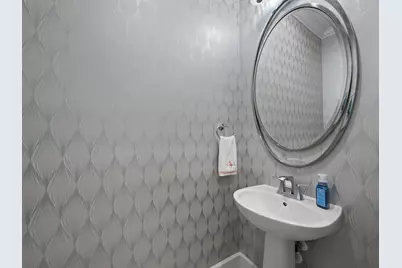 4124 Ilaria Avenue, Sarasota, FL 34238 - Photo 34