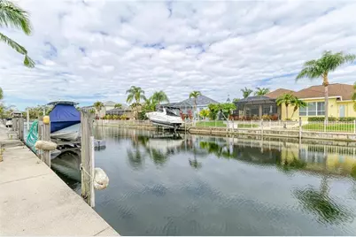 4735 Spinnaker Drive, Bradenton, FL 34208 - Photo 38