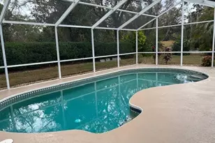 4631 Meadowview Cir, Sarasota, FL 34233 - Photo 4