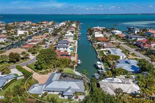 500 Halyard Ln, Longboat Key, FL 34228 - Photo 1