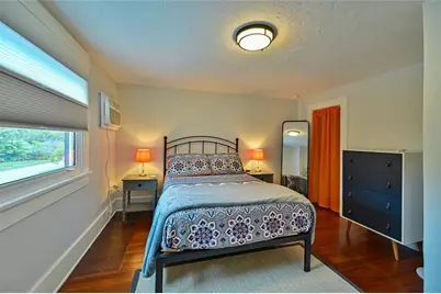 2408 Hillview Street, Sarasota, FL 34239 - Photo 18