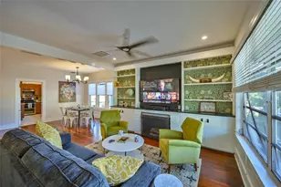 2408 Hillview St, Sarasota, FL 34239 - Photo 2