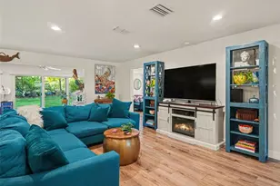 5612 Palm Aire Dr, Sarasota, FL 34243 - Photo 6