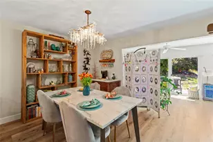 5612 Palm Aire Dr, Sarasota, FL 34243 - Photo 6
