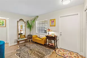 5612 Palm Aire Dr, Sarasota, FL 34243 - Photo 2