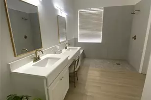 6020 Martinglade Pl, Lithia, FL 33547 - Photo 12