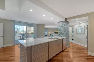 1111 N Gulfstream Ave, Sarasota, FL 34236 - Photo 6