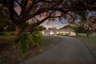 1516 Fox Creek Dr, Sarasota, FL 34240 - Photo 10