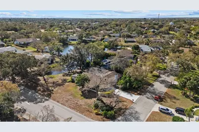 5408 Wilkinson Road, Sarasota, FL 34233 - Photo 4