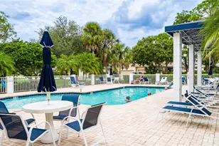 815 Montrose Dr, Venice, FL 34293 - Photo 22