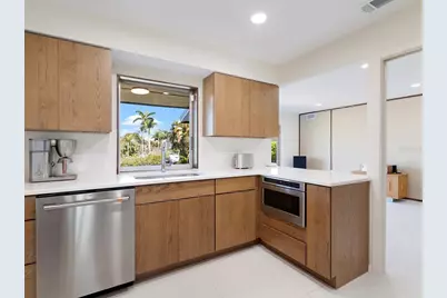 5669 America Drive, Sarasota, FL 34231 - Photo 16