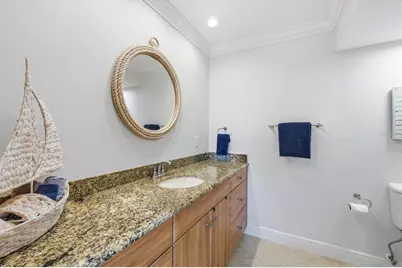 1200 E Peppertree Lane #307, Sarasota, FL 34242 - Photo 24