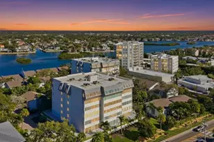 1200 E Peppertree Ln, Sarasota, FL 34242 - Photo 1