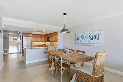 1200 E Peppertree Lane #307, Sarasota, FL 34242 - Photo 10