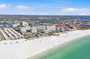 1200 E Peppertree Ln, Sarasota, FL 34242 - Photo 30