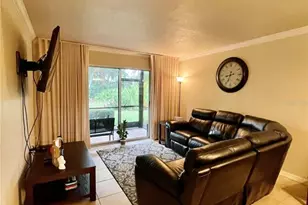 918 La Costa Cir, Sarasota, FL 34237 - Photo 8