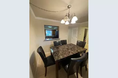 918 La Costa Circle #3, Sarasota, FL 34237 - Photo 4