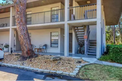 3041 Quail Hollow #27, Sarasota, FL 34235 - Photo 4