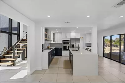 4760 Meredith Lane, Sarasota, FL 34241 - Photo 14