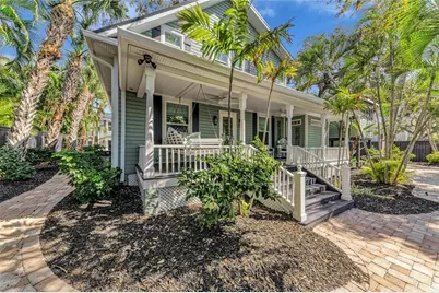 1611 Hyde Park Street, Sarasota, FL 34239 - Photo 2