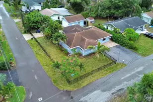 3510 4th Ave W, Bradenton, FL 34205 - Photo 4