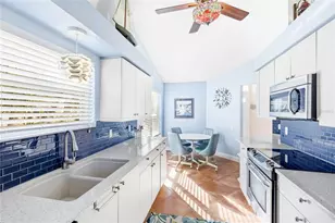 288 Woods Point Rd, Osprey, FL 34229 - Photo 14