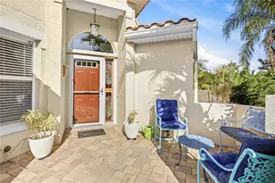288 Woods Point Rd, Osprey, FL 34229 - Photo 4