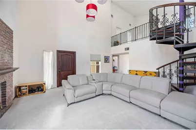 6515 Mauna Loa Boulevard, Sarasota, FL 34241 - Photo 8