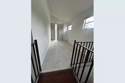 6515 Mauna Loa Boulevard, Sarasota, FL 34241 - Photo 12
