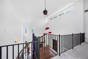 6515 Mauna Loa Blvd, Sarasota, FL 34241 - Photo 6