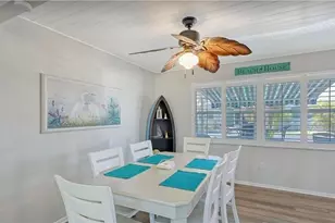 1019 Beach Manor Center, Venice, FL 34285 - Photo 6