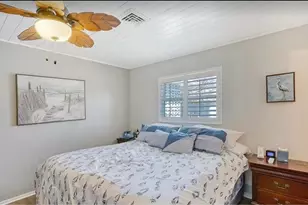 1019 Beach Manor Center, Venice, FL 34285 - Photo 8