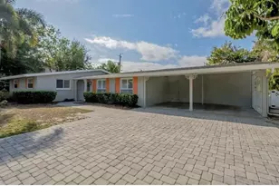 2904 Homasassa Rd, Sarasota, FL 34239 - Photo 26