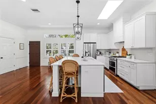 1920 Wisteria St, Sarasota, FL 34239 - Photo 8