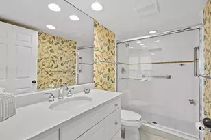 1445 Gulf of Mexico Dr, Longboat Key, FL 34228 - Photo 34