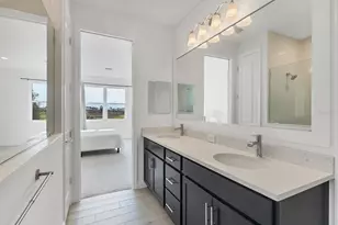 1027 Waterline Ct, Sarasota, FL 34240 - Photo 14