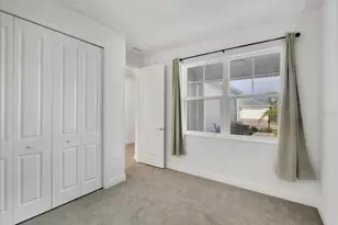 1027 Waterline Ct, Sarasota, FL 34240 - Photo 16