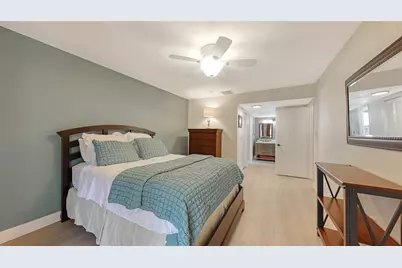 1687 Brookhouse Circle #219, Sarasota, FL 34231 - Photo 16