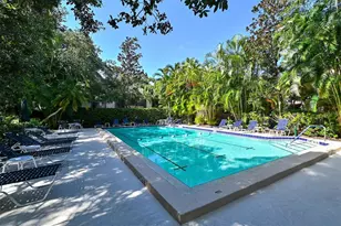 1687 Brookhouse Cir, Sarasota, FL 34231 - Photo 36