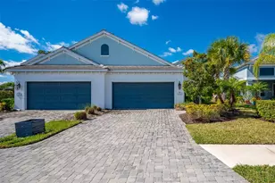 2726 Sapphire Blue Ln, Bradenton, FL 34211 - Photo 1