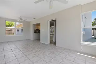 2227 Grove St, Sarasota, FL 34239 - Photo 18