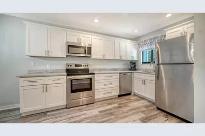 6033 34th Street W #38, Bradenton, FL 34210 - Photo 4