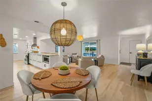 401 Picasso Dr, Nokomis, FL 34275 - Photo 10