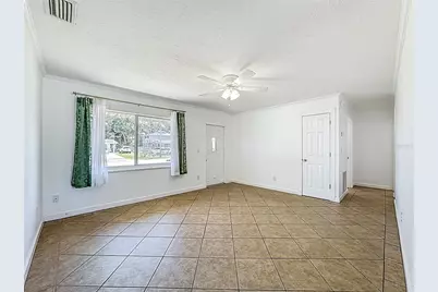 5436 3rd Street E, Bradenton, FL 34203 - Photo 4