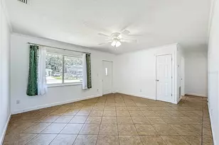 5436 3rd St E, Bradenton, FL 34203 - Photo 4