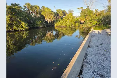 515 Avenida De Mayo, Sarasota, FL 34242 - Photo 6